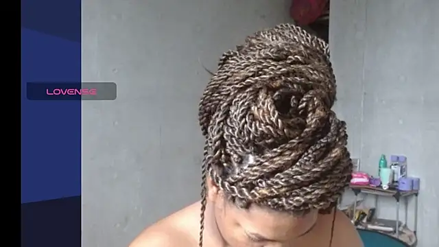 Kailyyhot online show from 12.19.25