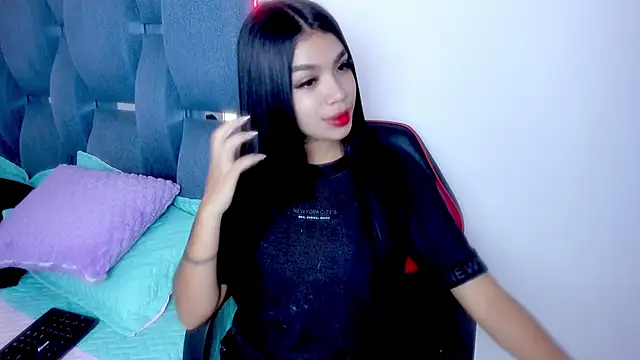 tifanymonroe online show from 02.22.26