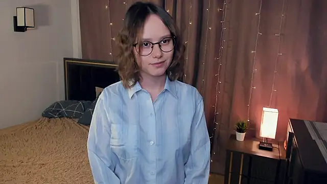 DenaDubberly online show from 11.06.25