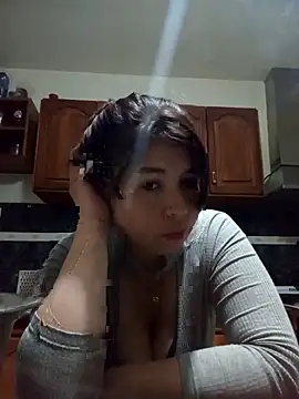 Snapshot of Labellasex chatting on 10.25.25 Labellasex online show from 10.25.25