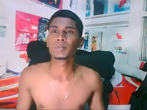 Snapshot of IndianThuggin chatting on 10.28.25 IndianThuggin online show from 10.28.25