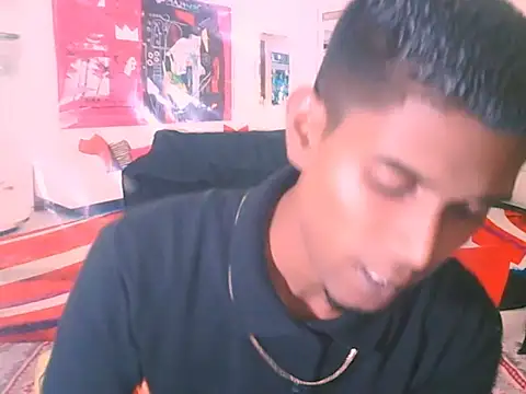 Snapshot of IndianThuggin chatting on 11.16.25 IndianThuggin online show from 11.16.25