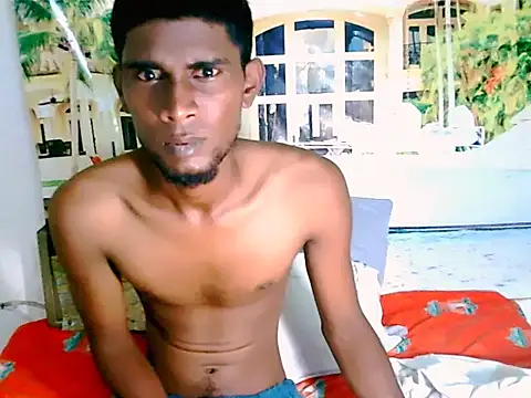 Snapshot of IndianThuggin chatting on 04.16.26 IndianThuggin online show from 04.16.26