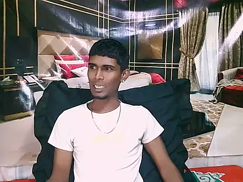 IndianThuggin online show from 07.04.26