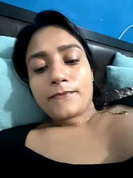 heenashai online show from 10.31.25