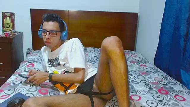 DavTwink3100 online show from 12.16.25