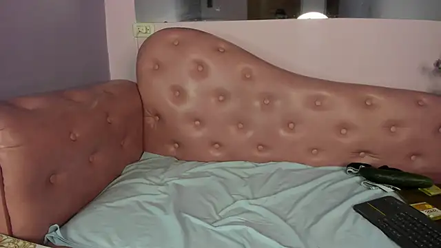 Emiliano Reyes online show from 11.07.25