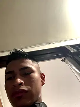 Emiliano Reyes online show from 11.30.25