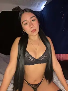 Snapshot of ki_tty chatting on 11.04.25 ki tty online show from 11.04.25