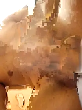 Snapshot of Travieso_21 chatting on 10.25.25 Travieso 21 online show from 10.25.25