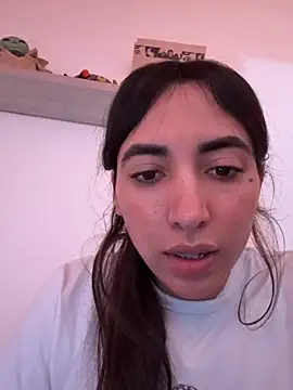 valeriahornier online show from 02.27.26