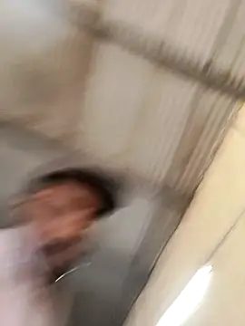 Snapshot of RNlov chatting on 02.27.26 RNlov online show from 02.27.26