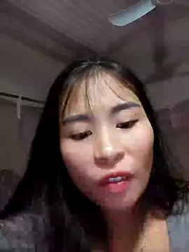 Squirrel-Pear online show from 11.04.25