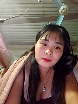 Squirrel-Pear online show from 11.22.25