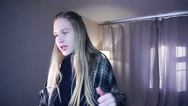 NadinePogar online show from 10.27.25