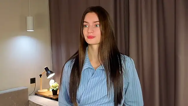 Snapshot of RosaMunoz_ chatting on 10.20.25 RosaMunoz  online show from 10.20.25