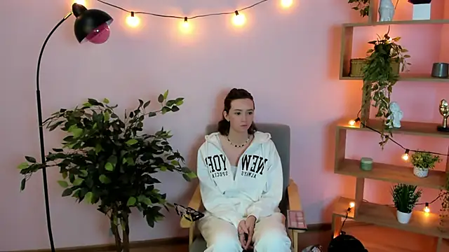 MaiaMimbs online show from 10.19.25