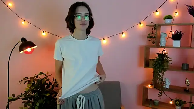 MaiaMimbs online show from 10.23.25