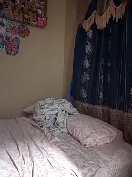 chocolatestrawberrydips online show from 04.13.26