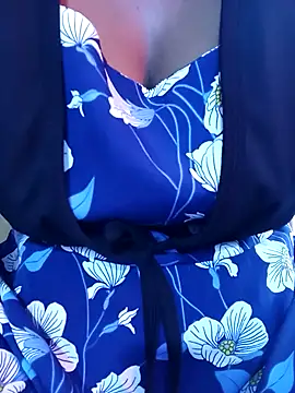 shakunthala96 online show from 11.04.25