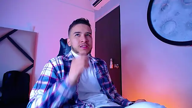 mike 257 online show from 12.04.25