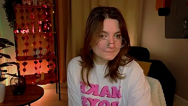 Snapshot of fairy_tara chatting on 02.22.26 fairy tara online show from 02.22.26