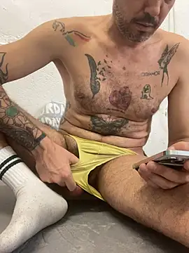 Italmanu85 online show from 07.10.26