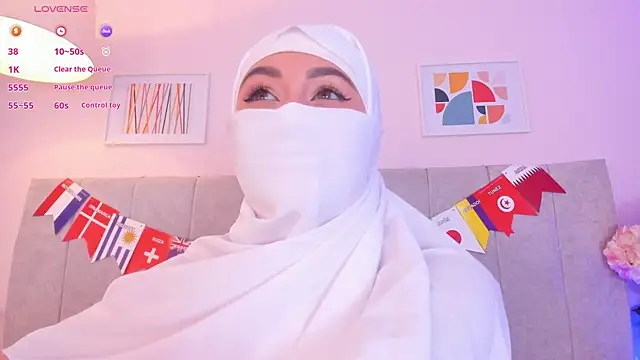 Snapshot of fatiima_ chatting on 07.16.26 fatiima online show from 07.16.26