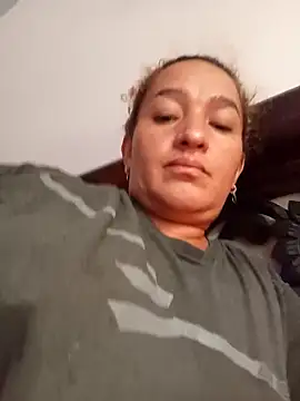 Snapshot of MilfTammyJones69 chatting on 10.26.25 MilfTammyJones69 online show from 10.26.25