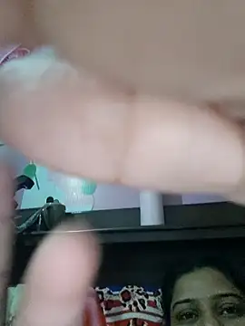 Snapshot of Dhana1 chatting on 10.21.25 Dhana1 online show from 10.21.25