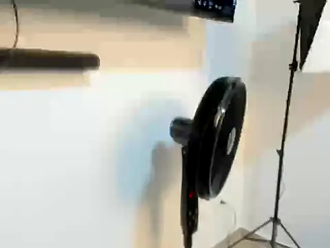 bicthxhard online show from 10.30.25