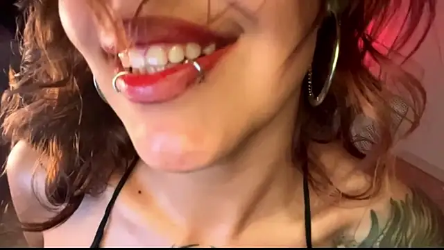 JoanDolly online show from 04.25.26