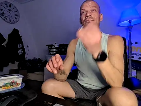 Kinky Play1 online show from 03.18.26