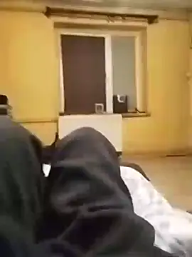 Snapshot of Bzyczek555 chatting on 10.24.25 Bzyczek555 online show from 10.24.25