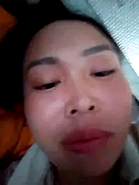 Snapshot of natri-sex chatting on 10.22.25 natri-sex online show from 10.22.25