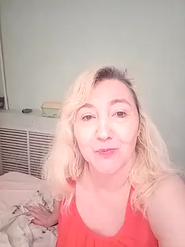 LadyKriss online show from 02.21.26