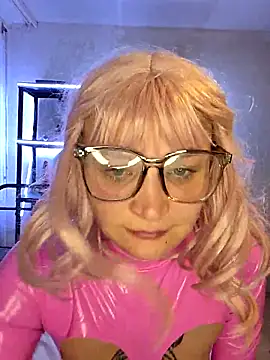 LunaXshade online show from 02.16.26