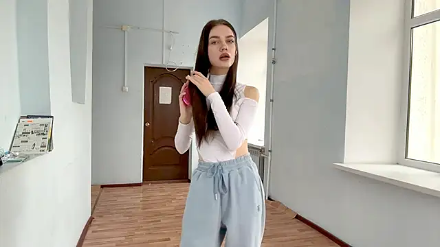 Snapshot of xoxo_Rachel chatting on 10.20.25 xoxo Rachel online show from 10.20.25