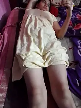 Snapshot of chinnimunavath chatting on 10.19.25 chinnimunavath online show from 10.19.25