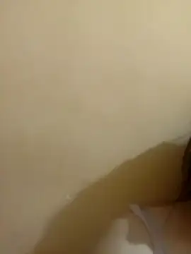 Snapshot of nawara-w chatting on 10.27.25 nawara-w online show from 10.27.25