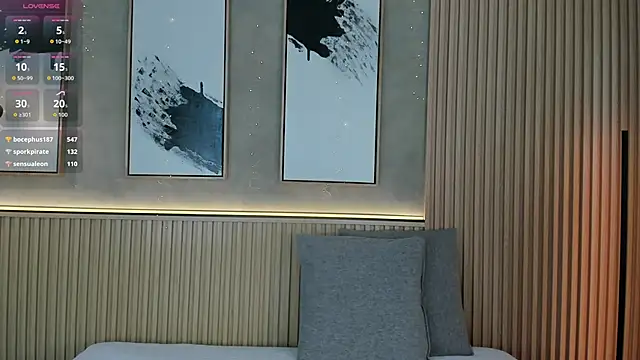 Lily Vale online show from 11.30.25