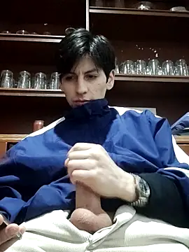 Carriata larry online show from 11.02.25