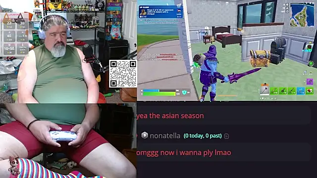 Snapshot of geekycastillo chatting on 06.28.26 geekycastillo online show from 06.28.26