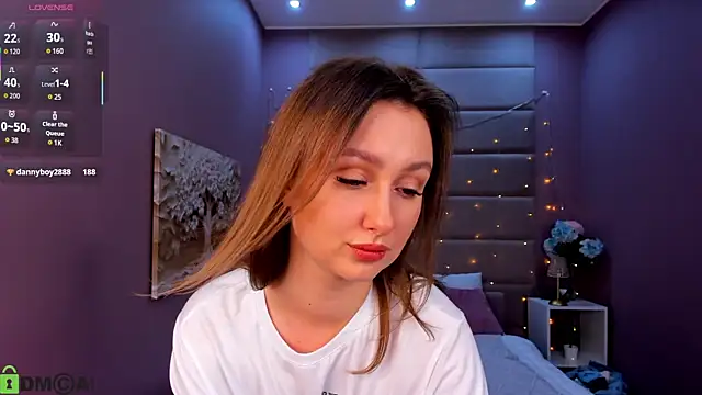 Holly Rays online show from 10.30.25