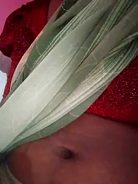 Snapshot of ragni_hot83 chatting on 10.20.25 ragni hot83 online show from 10.20.25