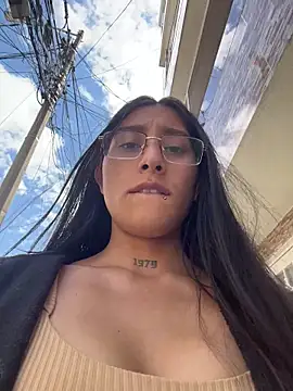 Violeet-Smith online show from 02.18.26