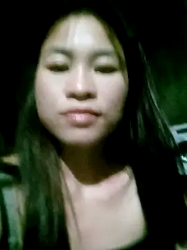 Snapshot of Kati_xx chatting on 10.28.25 Kati xx online show from 10.28.25