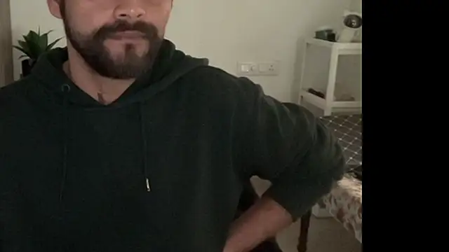 MakeMeAwareAah online show from 12.15.25