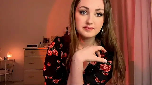 Snapshot of MarcieRendleman chatting on 10.22.25 MarcieRendleman online show from 10.22.25