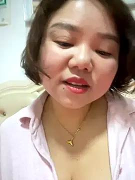 Snapshot of Asa668 chatting on 10.30.25 Asa668 online show from 10.30.25